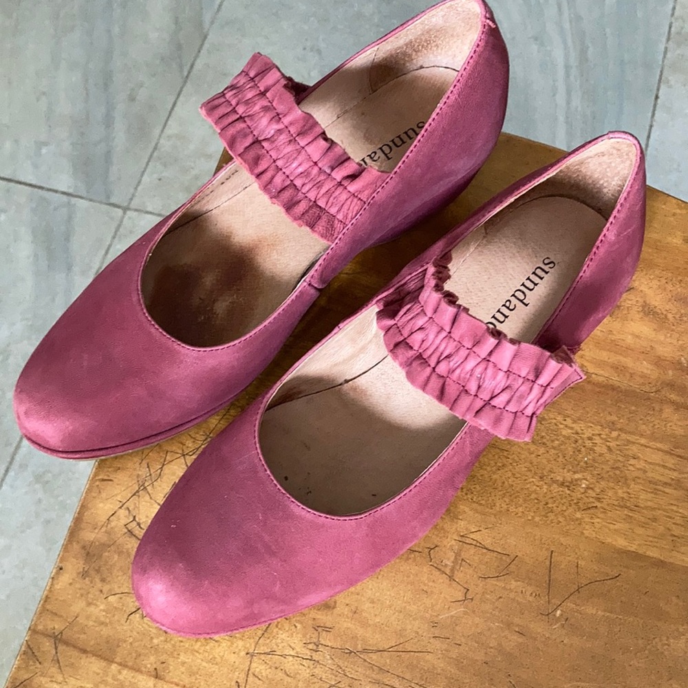 Sundance Mam Zelle rose Mary Jane ruffled strap
